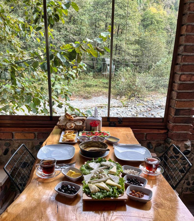 Medi Soho Bungalov Bed and Breakfast Rize Exterior foto